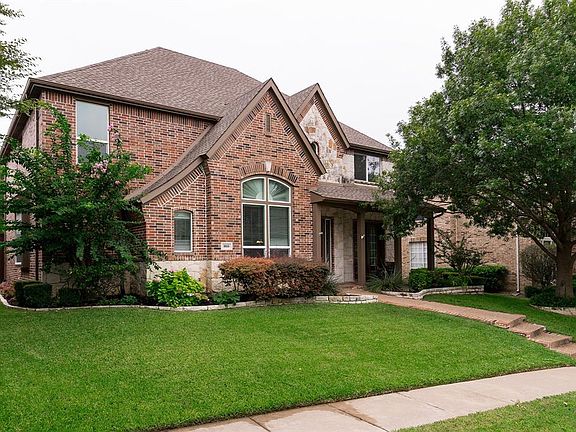 3rd image of 1615 Rollins Dr