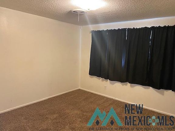 5th image of 725 W Iron Ave