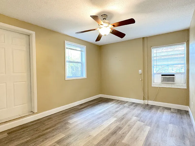 170 Kingston Ave #170 — Photo 15