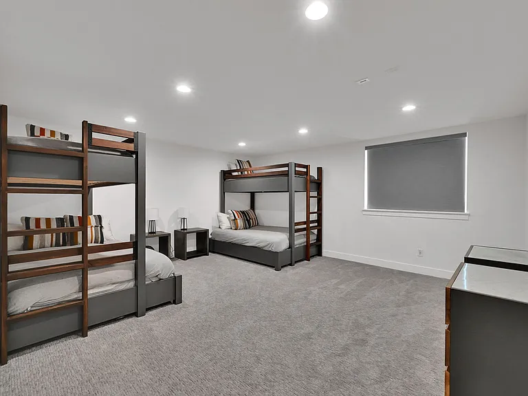 Bedroom #4- fun bunk bed room that is great for kids