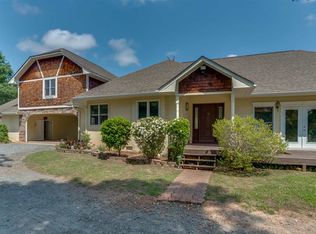 575 Day Dr, Columbus, NC 28722