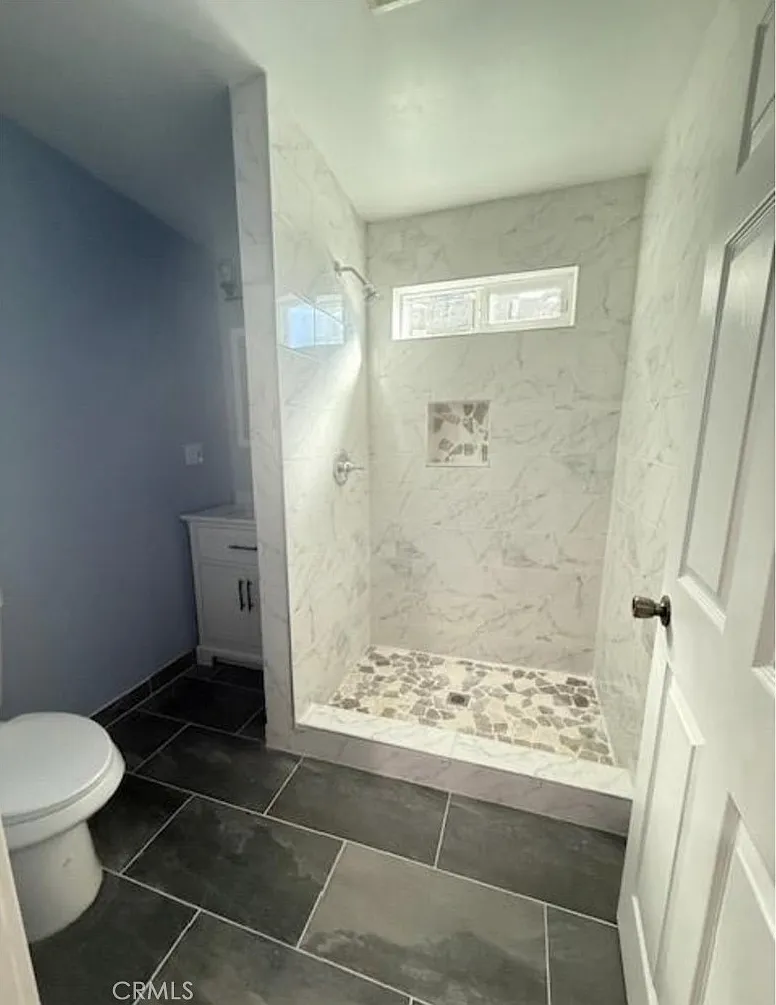Studio, 150 sqft, $1,450 — Photo 3