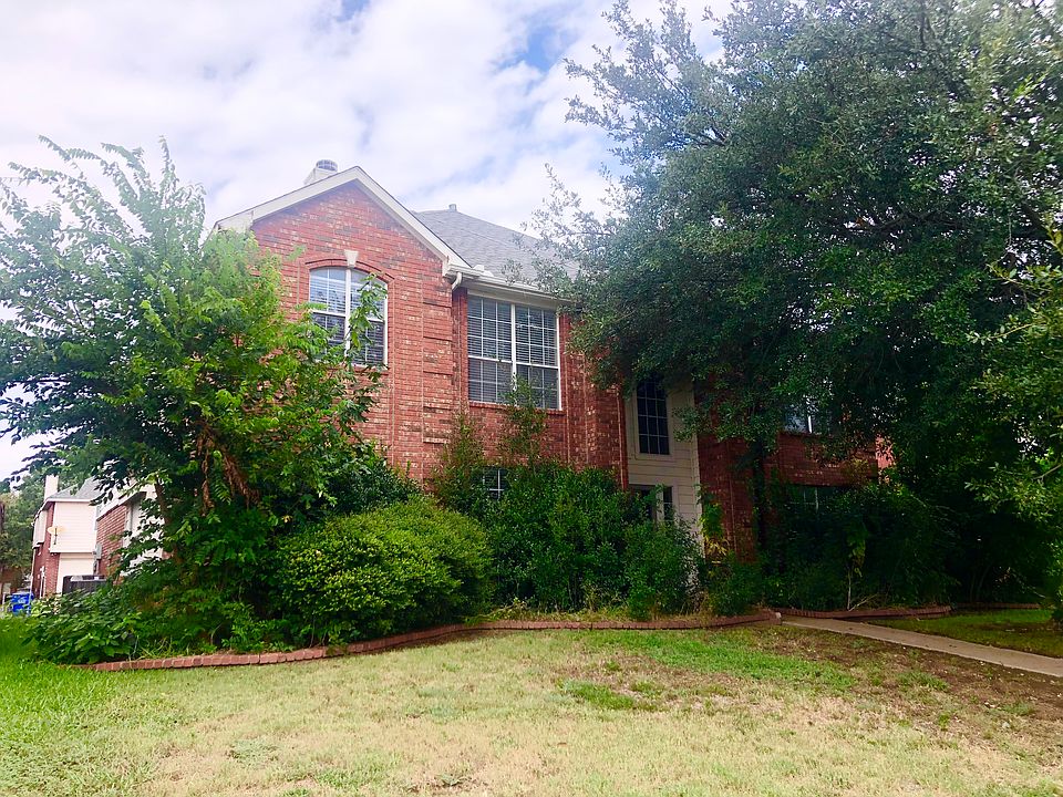 1st image of 1809 Lake Whitney Ln