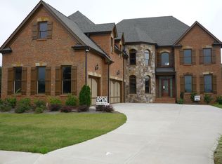 2680 Moon Chase Ln, Buford, GA 30519