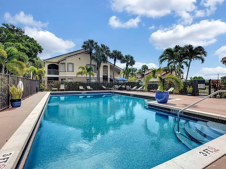 815 W Boynton Beach Blvd #6104 — Photo 13