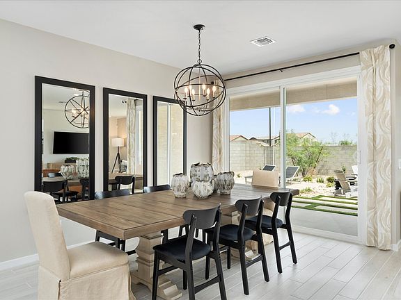PHX_Mesquite-Mountain-Ranch_Lark_Dining-Area_22580-W-Tonopah-Dr