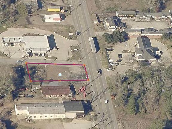 2nd image of 502 S Magnolia St