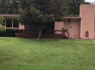 9729 W Par Ln, Wichita, KS 67212