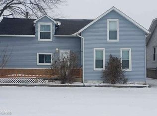 22303 E Twelve Mile Rd, Saint Clair Shores, MI 48081
