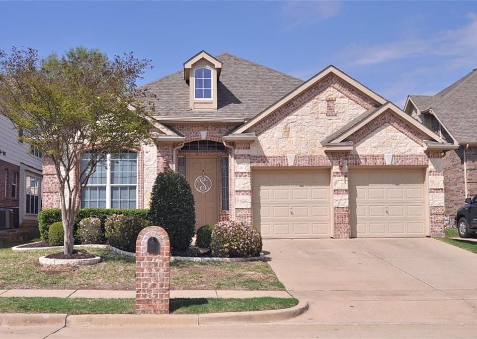 1st image of 4404 Sandra Lynn Dr