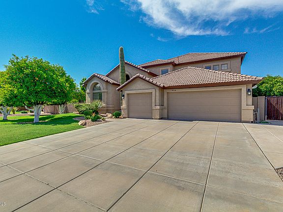 2nd image of 4324 E Fox Cir