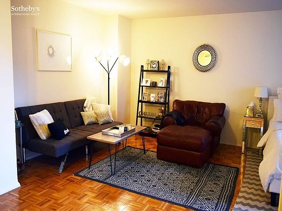 3rd image of 145 E 15th St APT 5D