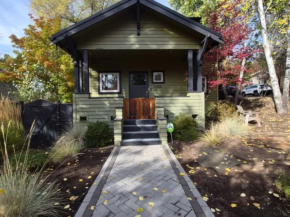 1685 NW 4th Street, 1685 NW 4th St, Bend, OR 97703