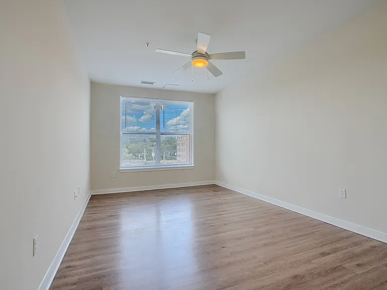 Walbrook Mill Apartments — Photo 28