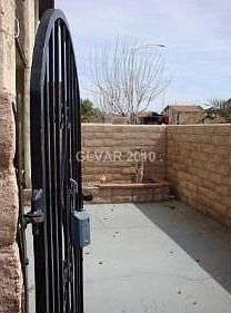 3rd image of 4540 Buena Vista Dr