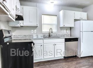 2706 W Colorado Blvd APT 102, Dallas, TX 75211