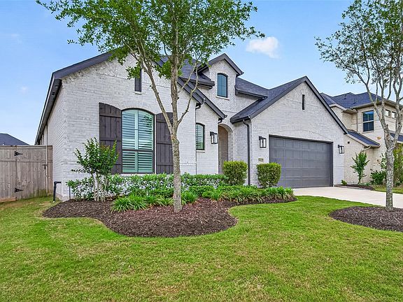 2nd image of 29843 Breezy Pines Loop