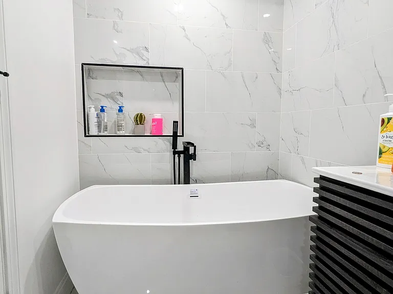 73 Webster St #3 — Photo 9