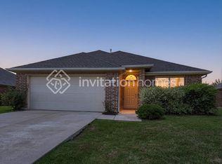 413 Windridge Dr, Little Elm, TX 75068