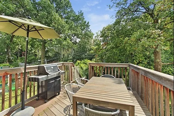 Sold by Corcoran | media 6