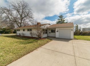 4823 Amesbury Way, Columbus, OH 43228