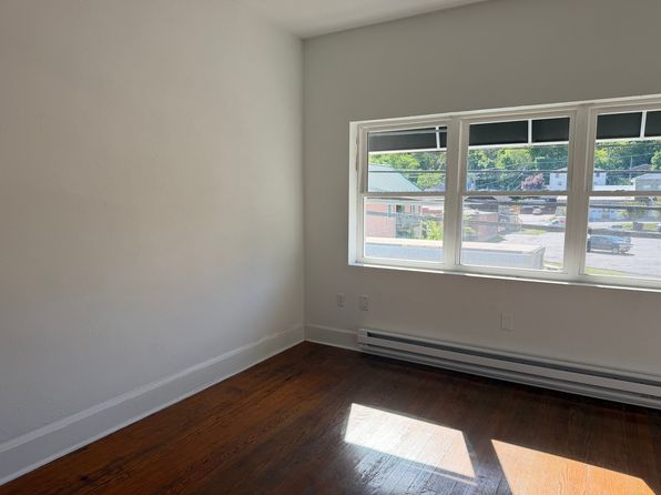 33 N Washington St APT 5