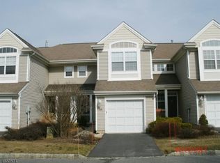 917 Barn Owl Way, Stewartsville, NJ 08886