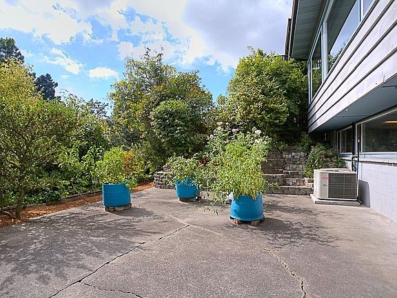 2nd image of 7408 E Green Lake Dr N APT B