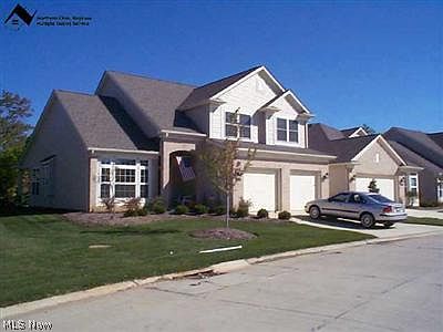 1st image of 15271 Oak Hollow Ln