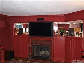 1st image of 45 Wren Dr