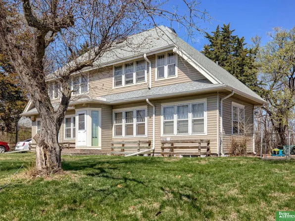 2322 Read St, Omaha, NE 68112