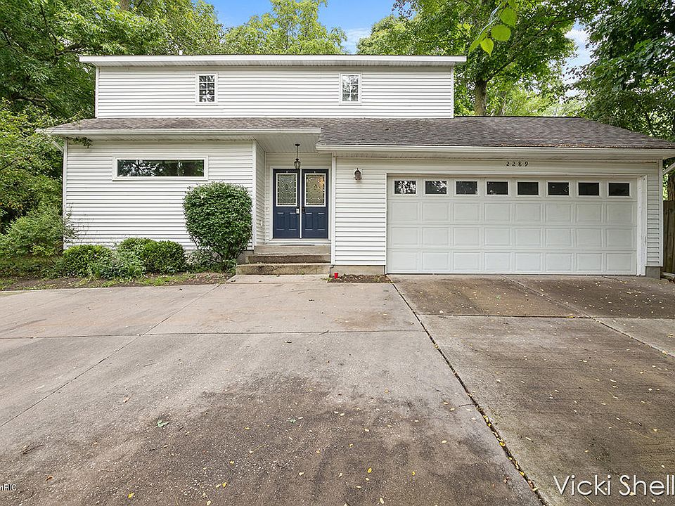 1st image of 2289 Lake Michigan Dr NW