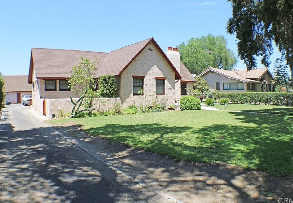 1st image of 8328 Nuevo Ave