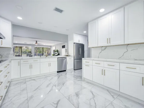 1030 SW 14th Ter #0, Fort Lauderdale, FL 33312