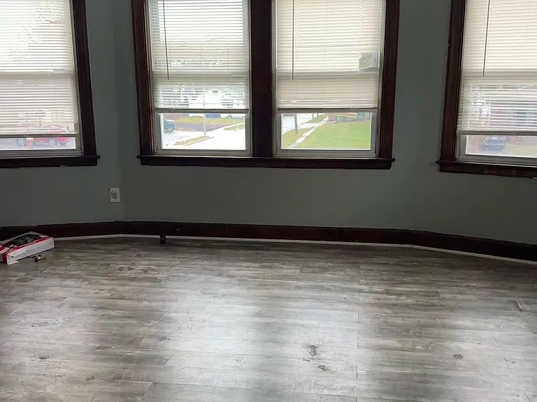 1795 W Bancroft St #1 — Photo 2
