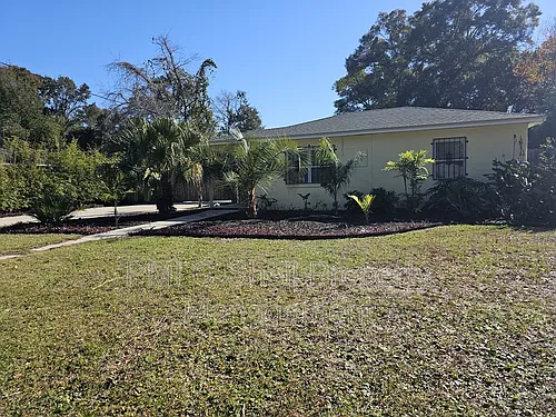 121 Carolyn Way Photo 1