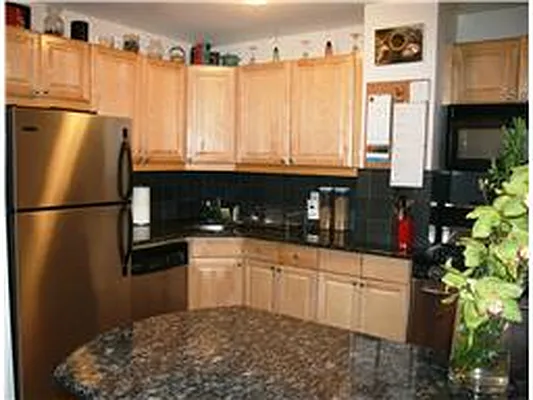 Rented by Douglas Elliman | media 10