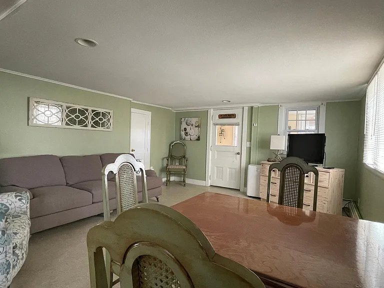 123 Atlantic Ave — Photo 3