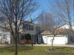 27750 Sherwood Dr, Westlake, OH 44145