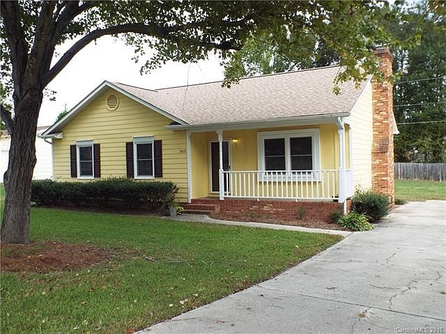 1st image of 3517 Heather Ln