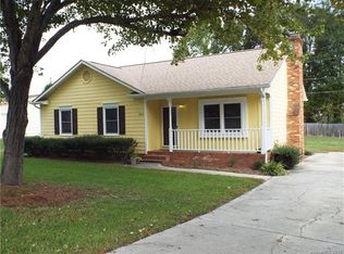 3517 Heather Ln, Gastonia, NC 28056