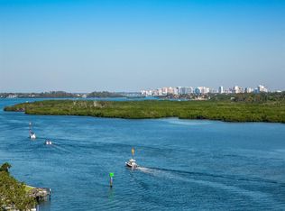 1660 Summerhouse Ln SUITE 701, Sarasota, FL 34242