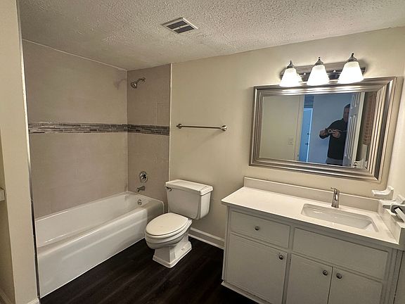 5th image of 5201 Atlantic Blvd Unit 37
