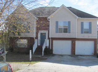 8131 Pheasant Ln, Riverdale, GA 30274