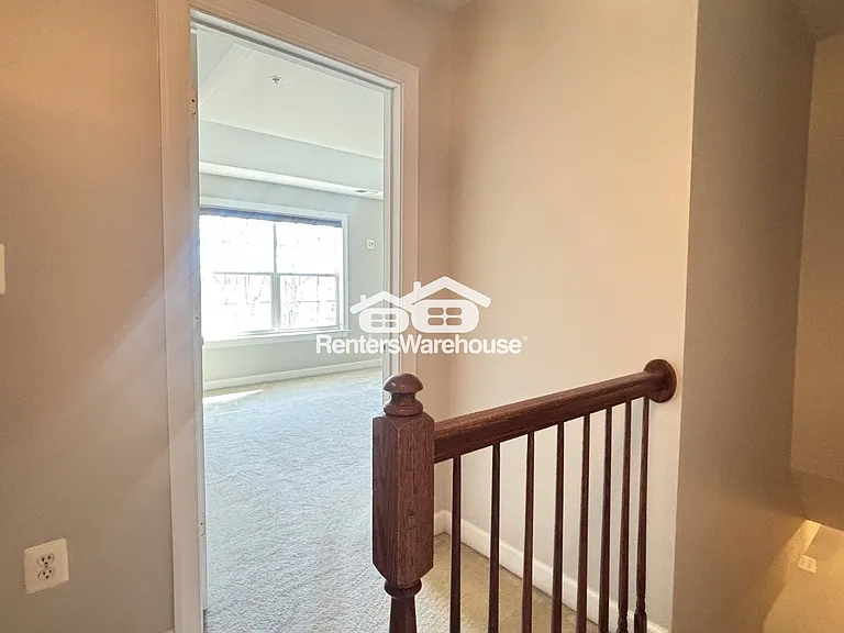 3511 Carriage Walk Ln — Photo 26