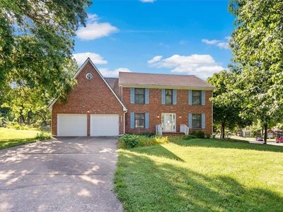8241 Rosehill Rd, Lenexa, KS, 66215