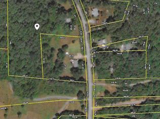 423 Harvey Gosnell Rd, Landrum, SC 29356