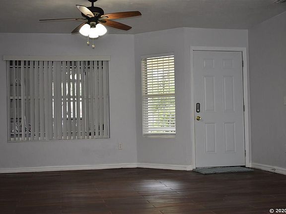 4th image of 1922 NW 32nd Pl