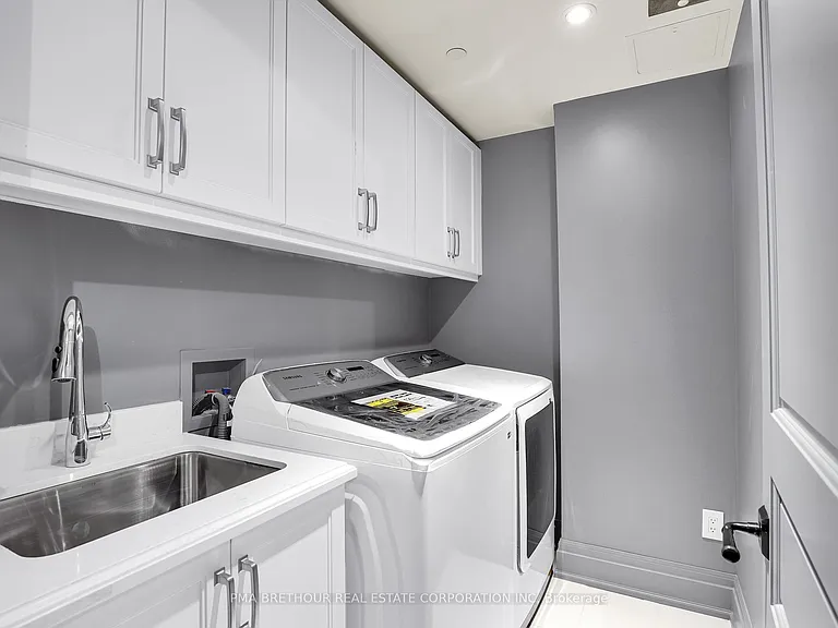 1451 Wellington St W #806 — Photo 35