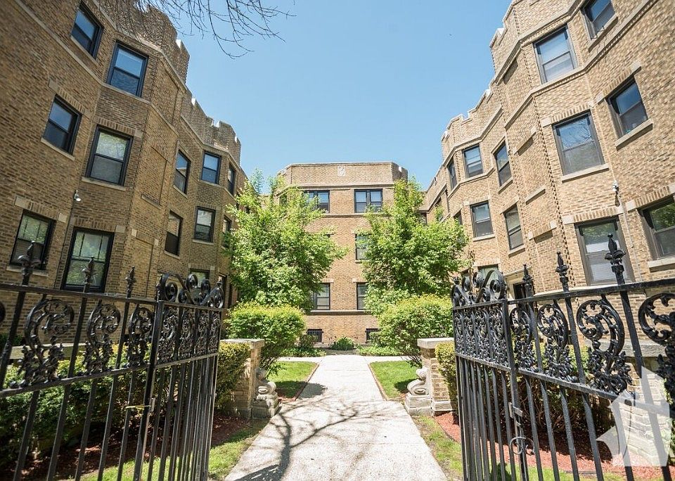 1st image of 622 W Stratford Pl #1W